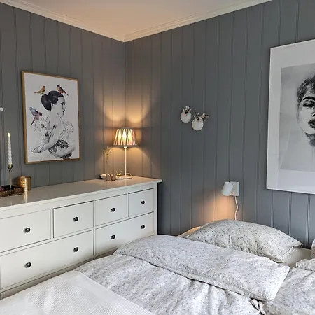 Svaert Nydelig Fritidshytte