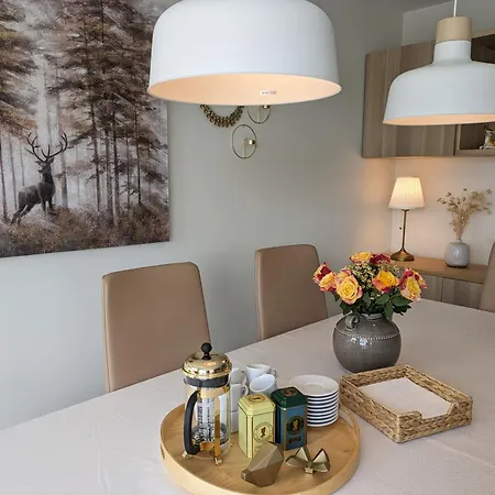 Svaert Nydelig Fritidshytte Nyaraló *