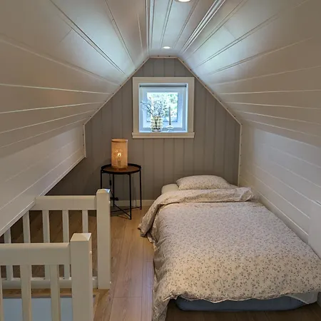 Nyaraló Svaert Nydelig Fritidshytte Forland