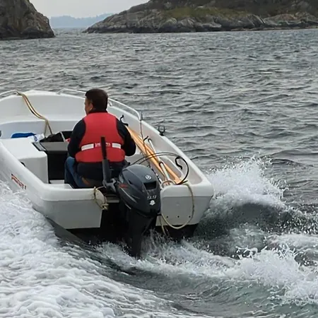 Svaert Nydelig Fritidshytte * Forland