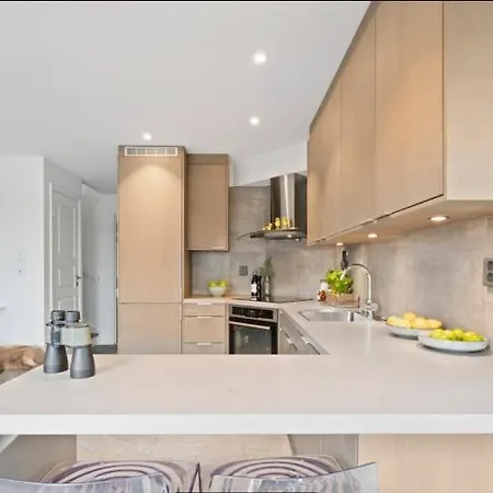 Svaert Nydelig Fritidshytte Hébergement de vacances *