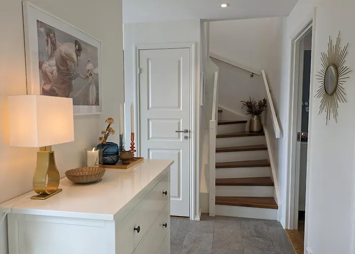 Svaert Nydelig Fritidshytte * Forland