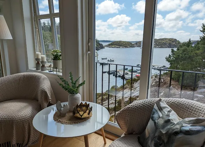 Svaert Nydelig Fritidshytte *