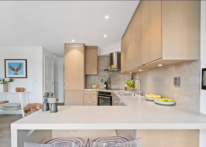 Svaert Nydelig Fritidshytte Ferienhaus *